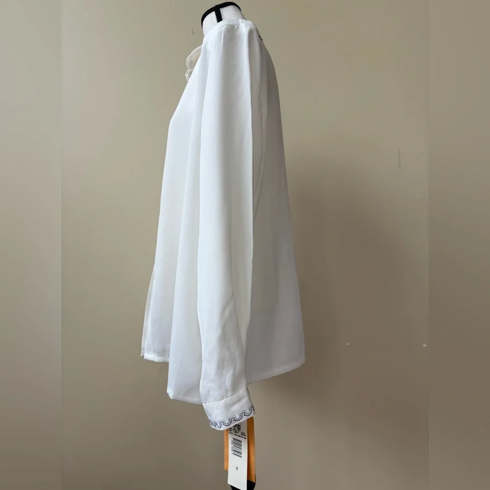 NWT - Elegant White Button-Up Blouse With Beading - Picture 7 of 14